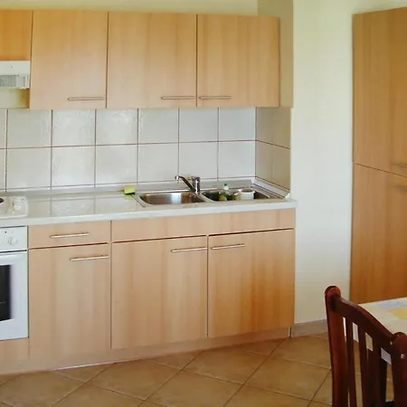 Apartment Fortuna In Pirovac, Close To The Seabeach Pirovac