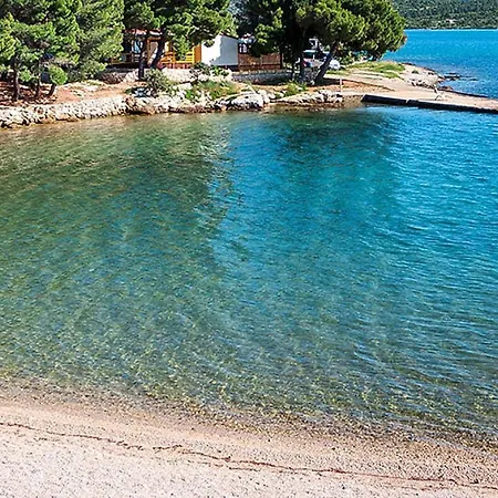 Apartment Fortuna In Pirovac, Close To The Seabeach Pirovac